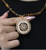 Doğal Taş Sitrin Kaplangözü Doğal Taşlı Sri Yantra Kadın Kolye Bolluk Ve Güç euk55skgsy