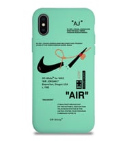 Apple iPhone X Uyumlu Lansman Kılıf Sneakers Tasarımlı Altı Kapalı İçi Kadife Kaplı Silikon Kapak (Şeffaf)