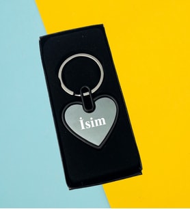 Kişiye Özel İsimimli Kalp Metal Anahtarlık
