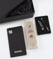 Kişiye Özel 32 GB Usb Siyah Touch Kalem & Rebul Erkek Kolonyası & Yumuşak Kapaklı Not Defteri Hediye Seti