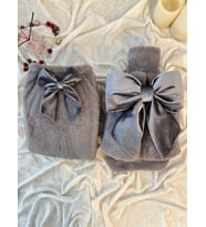 Sevgili Hediye Füme Set Uzun Peluş Çorap ve Sıcak Su Torbalı Peluş Ayak Isıtıcı Hediye Seti