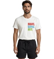 ''Make. Good. Art.'' Mottolu Renkli Fırça Efektli Sanatsal Tasarım Premium Erkek Tişört (Beyaz)