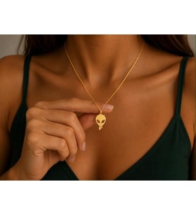 Kişiye Özel 925 Ayar Gümüş Uzaylı Model Kolye (Gold)