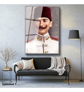 Gümüş Renk Metal Çerçeveli Tamperli Cam Tablo Atatürk Fesli Gençlik Atatürk Tablosu Duvar Dekoru