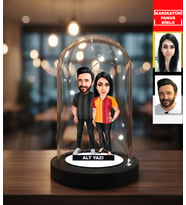 KİŞİYE ÖZEL ÇİFT, SEVGİLİ Siyah Beyaz VE Sarı Kırmızı TARAFTAR TASARIMLI IŞIKLI KARİKATÜR FANUS BİBLO