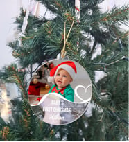 BK Gift Kişiye Özel Bebek Şeffaf Pleksi Yılbaşı Ağaç Süsü- 1, Yeni Yıl Hediyesi, Fotoğraflı & Mesajlı Ağaç Süsü