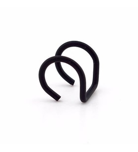 MAT SİYAH RENKLİ EARCUFF KULAK KELEPÇESİ HELİX SARMAL EX082