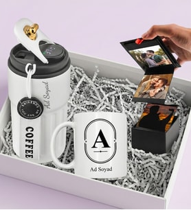 Kişiye Özel 9 Fotoğraflı Akordiyon Kutu Albüm & Beyaz Coffee Dereceli Termos 440ml. & Kupa Hediye Seti