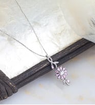 925 Ayar Gümüş Pembe Taşlı Dönen Çiçekli Kolye