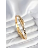 Pirinç Gold Renk Kadın Kelepçe Bileklik - TJ-BB7975