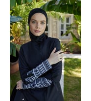 Spor Stil Tam Kapalı Mayo