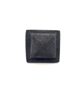 Antika Tarz Dekoratif Pirinç Flanşlı Piramit Kabara - 29 Mm, Oksit