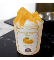 Mandalina Kokulu Magnolia Mum  El Yapımı  %100 Soya Wax (Karışık)