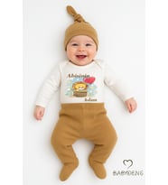 BABYDEN'S Abisinin Aslanı Yazılı 3’lü Bebek Takımı Uzun Kollu Çıtçıtlı Body,Fitilli Patikli Pantolon Şapka Set (Beyaz - Kahverengi)