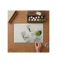 Beyaz Kutuların İçinde Çiçekler Tasarımı 240 parça Ahşap Puzzle Ahşap Kutuda MP00199