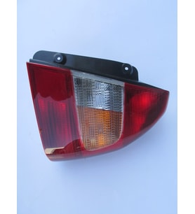 Hyundai Accent Milenyum 00/02 Stop Lambası Sağ Kırmızı/sarı/beyaz (Mars)