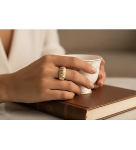 STİL İNCİSİ/XUPING JEWELRY BOMBE ORTASI ZİRKON  TAŞLI YÜZÜK