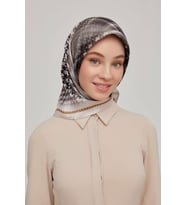 Armine Yeni Sezon 2021-22 Serisi Ekose Desen İpek Twill Eşarp 8612D (Beyaz)
