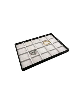Üsküp Model Süet Kumaş İki Renkli 34/24 cm 20 Bölmeli Takı Standı