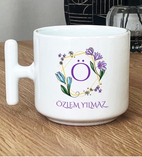 Kişiye Özel Çiçekli Ö Harfli Hediye T Kupa Bardak İsim Soyisim Yazılı (Beyaz)