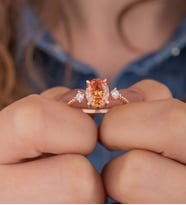 925 Ayar Gümüş Topaz Taşlı Nokta Kollu Yüzük
