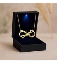 Işıklı Kutuda İsimli Tarihli Kişiye Özel Kalp Sonsuzluk Gümüş Kolye (Gold)