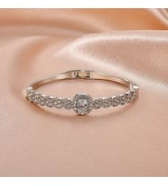 Pandora Tarz, Gümüş  AA01 Zirkon Taşlı Baget Bİleklik, Ahşap Kutu içerisinde