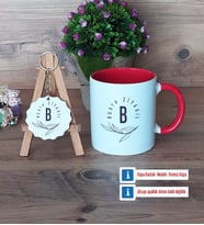 Minimal Baş Harf ve İsim Yazılı Kupa Bardak Kırmızı ve Ahşap Anahtarlık Hediye (Model 1)