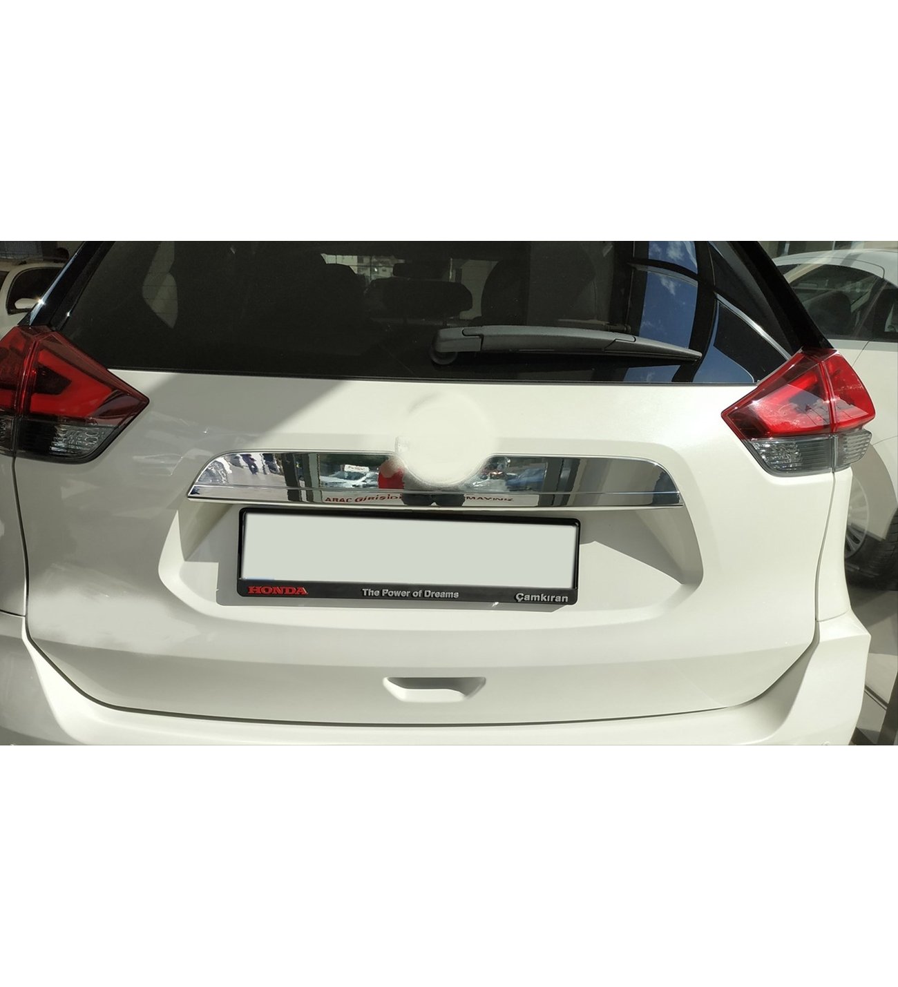 Nissan X Trail Arka Bagaj Krom Çıtası Nıkelaj 2014-2017