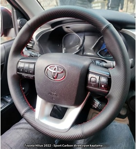 Toyota Hilux 2017 2022 Araca Uyumlu Direksiyon Kılıfı NOKTA KARBON KIRMIZI İPLİ