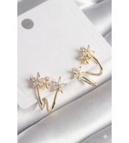 Pirinç Gold Renk Zirkon Taşlı Çiçek Model Kadın Küpe
