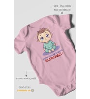 Sakin Görünüyorum Aldanma! Baskılı Bebek Zıbını – Çıtçıtlı Body  %100 Pamuk Kısa Kol (Koyu Pembe)