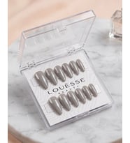 Louésse Soft Stone Takma Tırnak Seti 12’li Gri Nude Minimal Doğal Görünüm