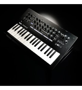 Korg MINILOGUE XD  4 Sesli Polifonik Analog Synthesizer - Siyah