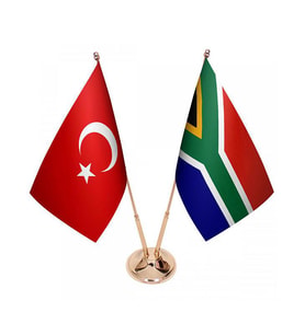 Masa Üstü Güney Afrika Bayrağı Türk Bayrağı İkili Pirinç Direk Masa Bayrak Seti