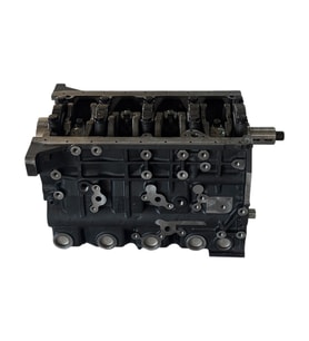 Komple Motor Nissan D22 1997-2002 (ENJEKTÖR YUVASI 18mm)