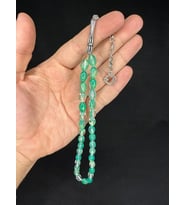 TOZ KEHRİBAR TESBİH AÇIK YEŞİL RENKLİ BEYZİ KESİM 10MMX6,5MM T-677 (Çok Renkli)