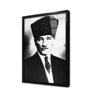 Mustafa Kemal Atatürk Çerçeveli Cam Tablo