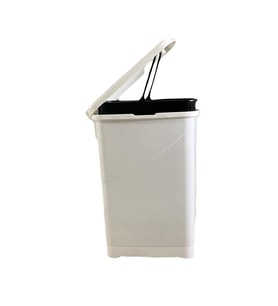 Pratik ve şık 25 Litre iç kovalı pedal çöp kutusu