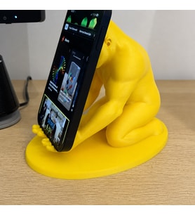 3D Baskı Goril Telefon Tutucu - Kaslı Goril Masaüstü Telefon Standı-Sarı