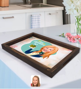 BK Gift Kişiye Özel Kadın Sınıf Öğretmeni Karikatürlü Doğal Ahşap Tepsi-1