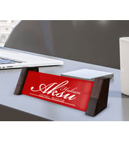 BK Gift Kişiye Özel İsimli Ahşap Ayaklı Kırmızı Akrilik Masa İsimliği, Ofis Dekoru, Mesleki Hediye, Ofis Hediyeleri-8