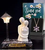 Kişiye Özel İsimli Hediye Seti, Biblolu Siyah Masa Lambası ve Gerçek Ametist Taşlı Lotus Kolye (Model 5)
