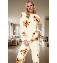 Yumuşak Wellsoft Kumaş Ayıcıklı Pijama Takımı Çok Kışlık Kaliteli İşçilik Şık Görünüm (Çok Renkli)
