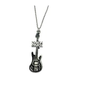 Linkin Park Temalı Elektro Gitar Kolye – 60 cm Metal Rock & Nu Metal Aksesuar (Gümüş)
