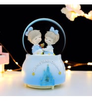 Sevimli  Disneyland Çifti Işıklı Müzikli Kar Küresi