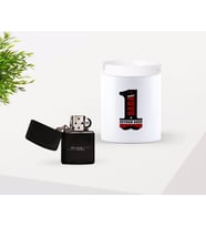 BK Gift Kişiye Özel Babalar Günü Hediyesi 1. Sınıf Baba Tasarımlı Seramik Kül Tablası ve Benzinli Çakmak Seti-1 (Model 1)