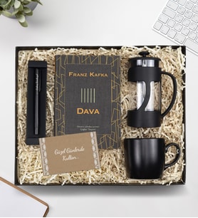 Kişiye Özel Mat Roller Kalem & Siyah Kupa & Siyah French Press & Dava Kitap Hediye Seti