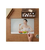 Sağlıklı Beslenen Kadın Tasarımı 240 parça Ahşap Puzzle Ahşap Kutuda MP00616