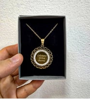 Kişiye Özel İsimli Çelik Kolye – Dayanıklı ve Şık Tasarım